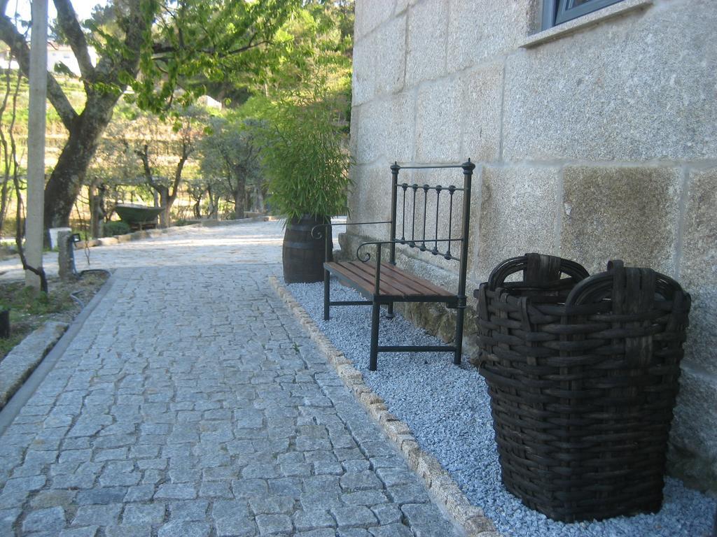 Casa Do Escoivo Hotel Loivos da Ribeira ภายนอก รูปภาพ