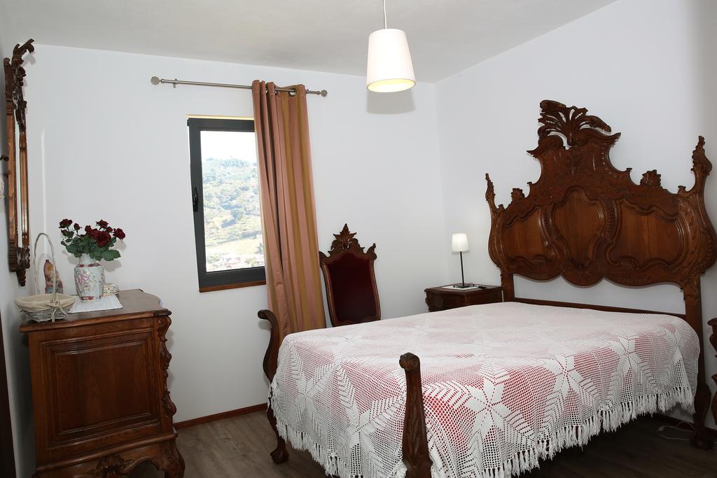 Casa Do Escoivo Hotel Loivos da Ribeira ภายนอก รูปภาพ