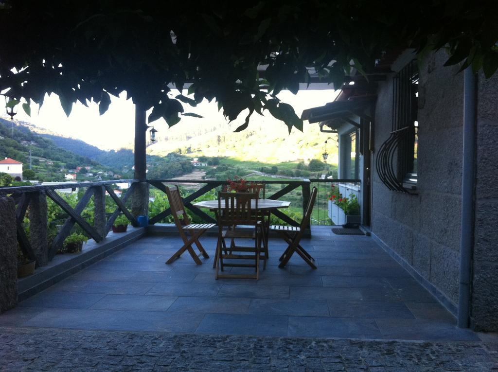 Casa Do Escoivo Hotel Loivos da Ribeira ภายนอก รูปภาพ