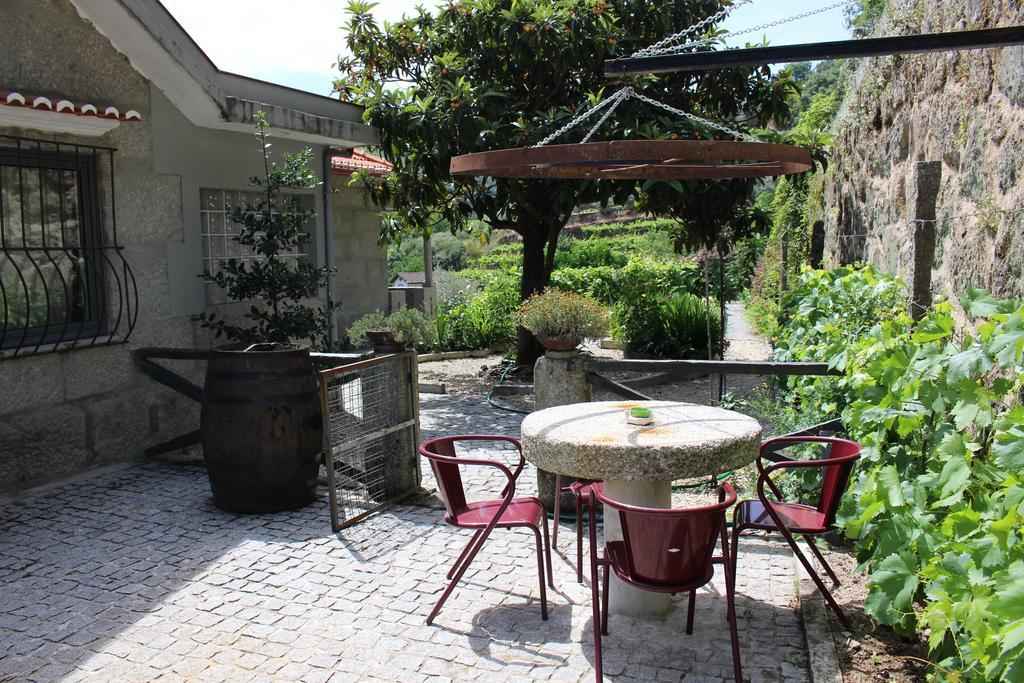 Casa Do Escoivo Hotel Loivos da Ribeira ภายนอก รูปภาพ